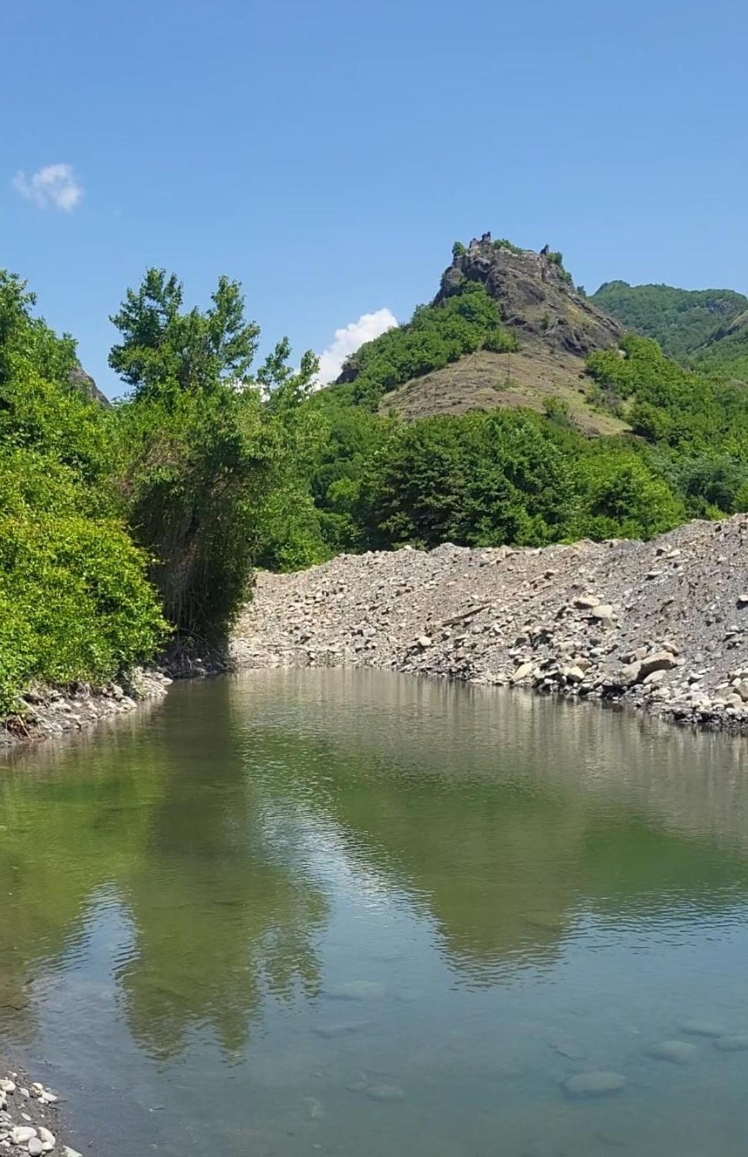 Kesane In Racha Villa Tsesi Exterior foto